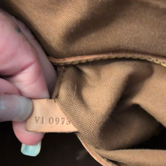 Louis Vuitton Brown Monogram Briefcase - Picture 7 of 7